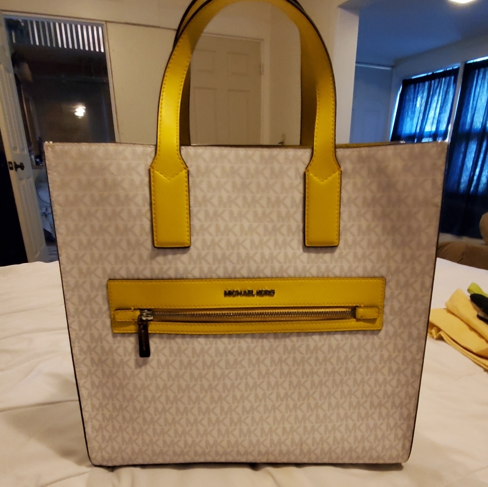 New Michael Kors tote